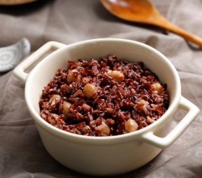 Món cơm gạo lứt đơn giản với chức năng Varoma từ Thermomix