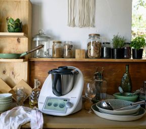 máy làm sữa hạt thermomix