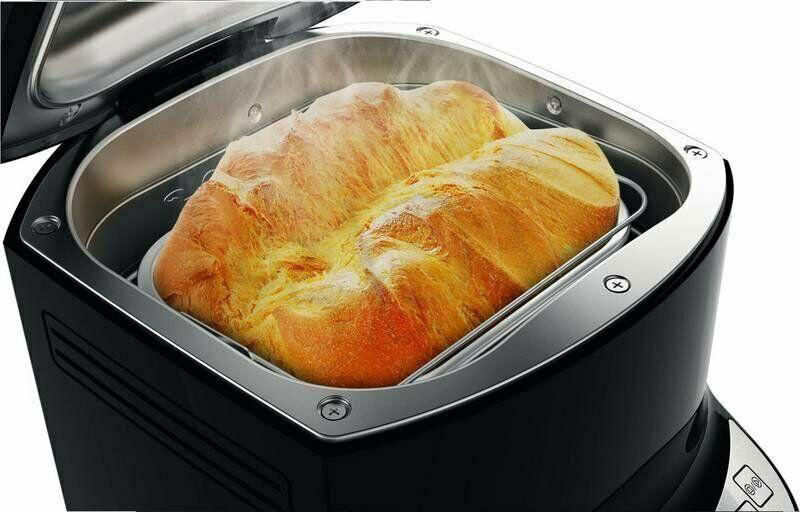 Máy làm bánh mì với thiết kế khá nhỏ gọn